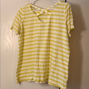 Loft Medium T-shirt with Criss Cross Back Design